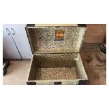 BOW TOP STEAMER TRUNK APPROXIMATELY 22 INCHES TALL 33 INCHES WIDE BOW TOP STEAMER TRUNK APPROXIMATELY 22 INCHES TALL 33 INCHES WIDE