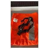 ZIPPER FRONT 3X HI-VIS VEST AND BATTERY OPERATED  QUANTUM SECURITY HEADLAMP ZIPPER FRONT 3X HI-VIS VEST AND BATTERY OPERATED  QUANTUM SECURITY HEADLAMP