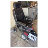 TITAN MOTORIZED CHAIR (needs new battery) TITAN MOTORIZED CHAIR (needs new battery)