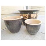 Decorative Asian-Style Terracotta Planters Set Decorative Asian-Style Terracotta Planters Set