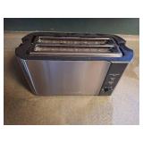 Like New EliteGormet 4 Slice Toaster Like New EliteGormet 4 Slice Toaster