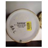 VINTAGE PORCELAIN BOX FROM the SIGNATURE HOME COLLECTION VINTAGE PORCELAIN BOX FROM the SIGNATURE HOME COLLECTION