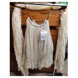 WITH TAGS STILL VINTAGE STYLE TOP SIZE MEDIUM AND IVORY COLOR SCARF WITH TAGS STILL VINTAGE STYLE TOP SIZE MEDIUM AND IVORY COLOR SCARF