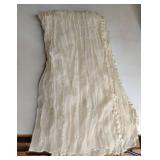 WITH TAGS STILL VINTAGE STYLE TOP SIZE MEDIUM AND IVORY COLOR SCARF WITH TAGS STILL VINTAGE STYLE TOP SIZE MEDIUM AND IVORY COLOR SCARF