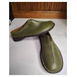 WOMENS LL. BEAN SLIP ON SHOES WOMENS LL. BEAN SLIP ON SHOES