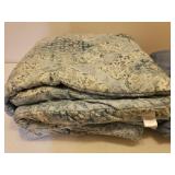 At Home Queen Comforter & Sheet Set