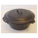 Vintage Lodge Cast Iron Dutch Oven with Lid - #10DO - Made In USA