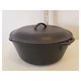 Vintage Lodge Cast Iron Dutch Oven with Lid - #10DO - Made In USA