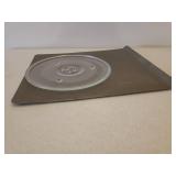 Vintage Cast Iron #8 Fire Ring Frying Pan, Pyrex 9 x 13 Baking Dish, AirBake Cookie Sheet Pan, Mini Microware Glass Tray, Farberware 8in Saute Pan, and Rival Crock Pot Lid