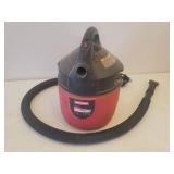 Craftsman Clean & Carry 2 Gallon Shop Vac
