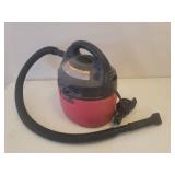 Craftsman Clean & Carry 2 Gallon Shop Vac