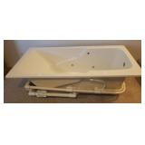 New Unused Hydro Massage Whirlpool Tub - SeaWave 5 - 32in W x 60in L - Complete with Pump - HEAVY - IN BASEMENT - BRING HELP TO MOVE/LOAD!