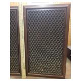 Pair of Vintage Sansui SP-200 Mid/High Range Stereo Speakers - 15in W x 12.5in D x 26in T