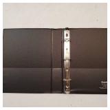 Staples 580917 1-Inch Standard 5-1/2-Inch X 8-1/2-Inch Mini View Binder with Round Rings Black