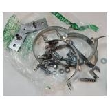 Mineye 2 Pcs 6 Inch Adjustable Vent Wall Strap, Heavy Duty Galvanized Steel Split Ring Pipe Hanger, B Vent Wall Bracket Pipe Bracket Pipe Clamp, Round Gas Vent Pipe Strap