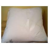 Buffy Cloud Cooling Comforter Queen/Full- White Comforter Queen for Hot Sleepers, Machine Washable Lightweight Fluffy All-Season Temperature-Regulating Eucalyptus Lyocell Duvet Insert - Retail: $200 Buffy Cloud Cooling Comforter Queen/Full- White Comforter Queen for Hot Sleepers, Machine Washable Lightweight Fluffy All-Season Temperature-Regulating Eucalyptus Lyocell Duvet Insert - Retail: $200