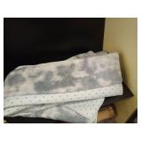 FlyDOIT Large Area Rugs for Living Room Bedroom, 4x6 Ft Tie-Dyed Light Grey Ultra Soft Comfy Thickened Memory-Foam Indoor Carpets, Cozy Modern Floor Rug for Boys Girls Playroom Dorm Nursery Home Dé FlyDOIT Large Area Rugs for Living Room Bedroom, 4x6 Ft Tie-Dyed Light Grey Ultra Soft Comfy Thickened Memory-Foam Indoor Carpets, Cozy Modern Floor Rug for Boys Girls Playroom Dorm Nursery Home Dé