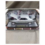 M2 Machines 40300 Series 1:24 Scale Die-cast Play Vehicles