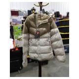 Nike Two-tone Hooded Puffer Jacket In Neutrals New Size M with Tags MSRP $239