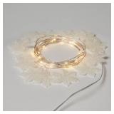 30ct LED Dewdrop Glitter Snowflakes String Lights - Wondershop