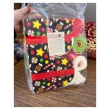 JOYIN 24 PCS 3D Xmas Goodie Boxes with Bow for Holiday Treats