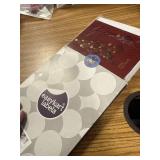 Christmas Cards Dark Red 6.75x4.5in Gold Foil & Emboss