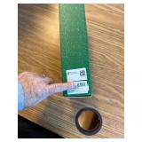 Mini Christmas Trees with Wooden Bases (Green, 4pcs)