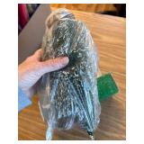 Mini Christmas Trees with Wooden Bases (Green, 4pcs)