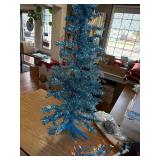 Juegoal 4 FT Pre-lit Xmas Tree, Green Tinsel, 70 LED Lights