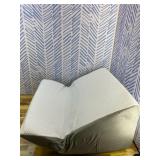 Bed Wedge Pillow