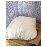 Beckham Hotel Collection Euro Size Throw Pillows (Set of 2), 26 x 26 Down Alternative Pillow Insert for Bed, Couch, and Sofa