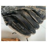 2 Leather baseball gloves