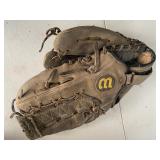 2 Leather baseball gloves
