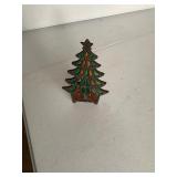 stained glass christmas tree and baking pans