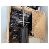 6 pairs of shoe stretchers