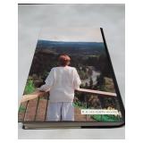 Shirley MacLaine - Dancing in the Light - 1985 Bantam Books First Edition