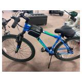 Schwinn Mountain Bike with Accessories - Retail: $175