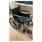 Drive Medical Standard Wheelchair - 18 inch - Retail: $75
