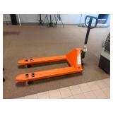 2.5 Ton Pallet Jack - HaulMaster - Retail: $175