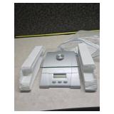 Digital Kitchen Scale EK5055 like new