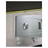 Digital Kitchen Scale EK5055 like new