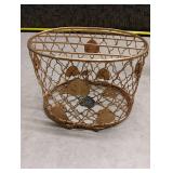 Decorative Gold Wire Heart Basket