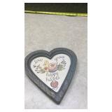 Decorative Heart-Shaped Wall Plaques Set