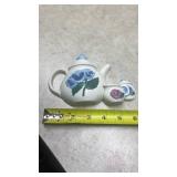 Decorative Pansy Wall Decor Set