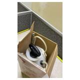 Chapin SureSpray Deluxe 2G/8L Sprayer