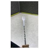 Wooden Handle Twisted Utensil Set