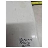 Classic Zenith AM/FM Table Radio - Untested