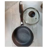 MICHELANGELO Sauce Pan with Lid, 1 Quart Saucepan with Lid Granite, Non Stick Sauce Pan with Stainless Steel Handle, 1 Qt Saucepan with Nonstick Coating, DENTED BUT LID FITS.  - Retail: $30