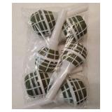 Pack Foam Bouquet Holders, Ideal for Fresh Flowers, Wedding Decor, Floral Arrangements, and Gardening Projects, Wet Foam with Sturdy White Handheld Design. - Retail: $16