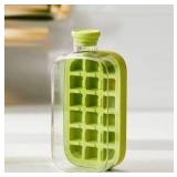 Modern Ice Cube Tray with Lid - green